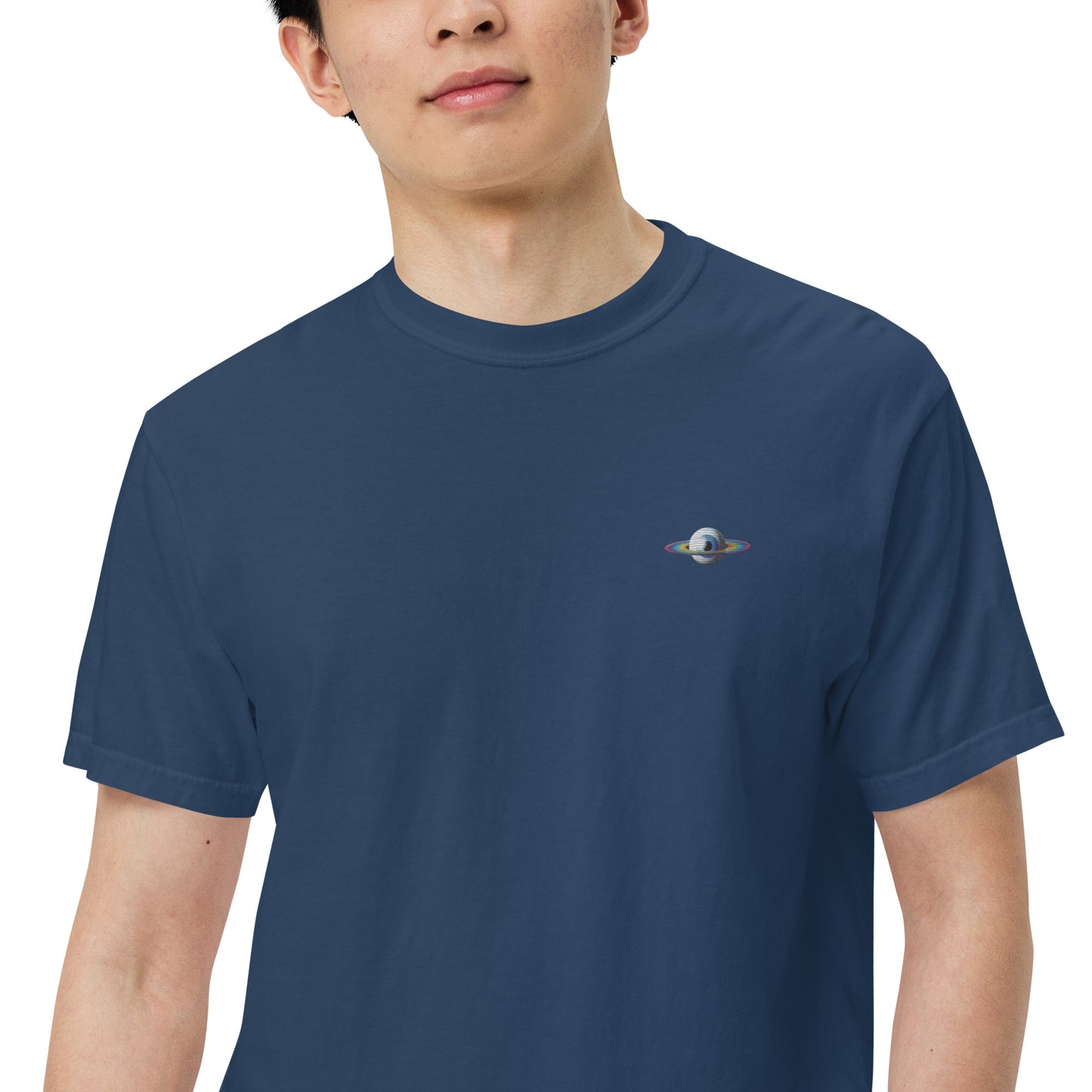 Unisex garment-dyed heavyweight t-shirt